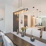 Luxury Townhome Skyline Views Mins To Dt