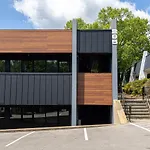 Studio With 2 Queen Beds 7 Mins To Dt