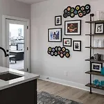 Holiday home Urban Row - Rooftop Hottub - Heart Of Gulch