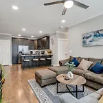 Modern Nations - Walkable - 5 Mi Downtown