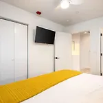 Apartment By Vanderbilt And Belmont, 3 Miles To Downtown & Free Parking Nashville
