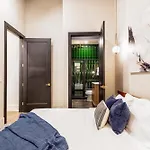 Union St Lofts - Salon - Day