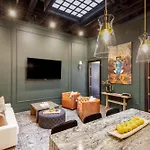 Union St Lofts - Salon - Day *
