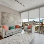 Global Luxury Downtown *
