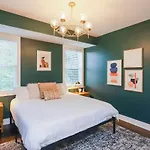 Stylish For 12 8th Ave South 6 Beds * Nashville