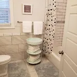 East Retreat, Outdoor Oasis, Sleeps 12, Four Bedrooms * Nashville
