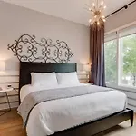 3bd -rooftop Escape- Steps From The Gulch Fun Holiday home *