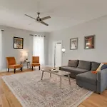 Walkable East Nash 3br With Big Yard Near Local Eats Holiday home Nashville