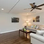 Modern Vacation Home I