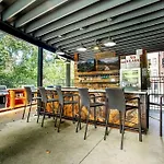 Historic Loft 2mi To Broadway On-site Speakeasy *