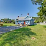 Bright Whites Creek Home: 12 Mi To Dtwn Nashville!