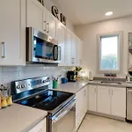 New Design-2 Miles To Broadway