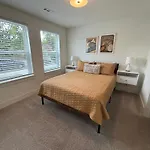 Closetobroadwayairportoprymillsgameroom12