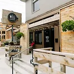 Upscale Music Row Corner Unit With Patio Rooftop With City View And Gym