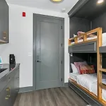 Muse- Morgan Wallen Speakeasy And Giant Balcony Holiday home