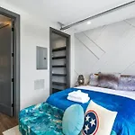 Holiday home Muse- Morgan Wallen Speakeasy And Giant Balcony *