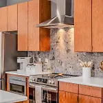 Rooftop Views Stylish Decor Nash Downtown Access *