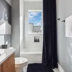 Rooftop Views Stylish Decor Nash Downtown Access * Nashville