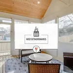 Music Marvel Minutes To Broadway Holiday home *