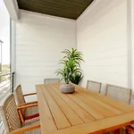Urban Living- Rooftop Hangout- Hillsboro Village *