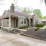 East Nashville Retreat Large Pool Outdoor Oasis
