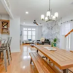 Vibrant Trendy Two Bedroom Near Marathon Village Holiday home Nashville
