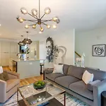 Nostalgic Vibes - View - Rooftop Balcon Holiday home *