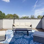 The Ryman 4 Bedroom Haven With Scenic Rooftop Nashville