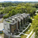Tennessee Whiskey Townhome 4bd 4.5bth Holiday home Nashville
