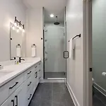 Holiday home Hey Gorgeous Townhome 4 Bedrooms 4.5 Bathrooms Nashville