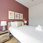 Holiday home Tennessee Whiskey Townhome 4bd 4.5bth *