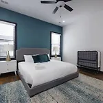 Cerulean Oasis - Rooftop Views - Heart Of The Holiday home