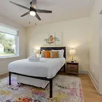 Tennessee Whiskey Townhome 4bd 4.5bth *
