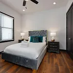 Cerulean Oasis - Rooftop Views - Heart Of The Holiday home
