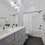 Holiday home Luxe Rooftop Lounge With Views And Games Nashville