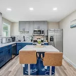 Adorable, Cozy, Private 1bed1bath, Fenced Yard, Sunroom, Deck *