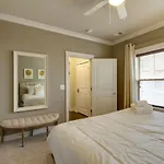 Downtown Dream Extra Bedding Minutes To Broadway