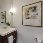 Two Gorgeous Homes Twenty Guests Amazing Location