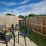 Two Gorgeous Homes Twenty Guests Amazing Location Nashville