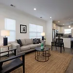 Two Gorgeous Homes Twenty Guests Amazing Location *