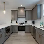 East Beauty Minutes To Downtown Holiday home Nashville