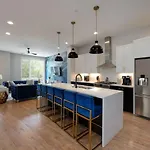 Two Townhomes- Rooftop Lounges- Hot Tub- Game * Nashville