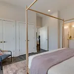 Apartment West End 4 Bd,4bath Walk To Bars-close To Broadway Nashville