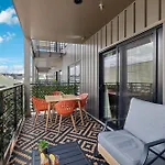 Riffs - 2 Unit Odyssey Combo - Heart Of Midtown