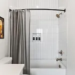 24k Escape - Rooftop Oasis, 3 Miles To Broadway! Nashville