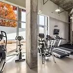 5m102 Two-story 2br 2ba Work Live Holiday home Nashville
