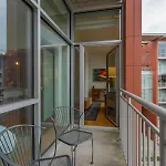 Holiday home Artsy Retreat 30day Min W Wifi Ac Parking Tv Furnished Rooftop 3455 Nashville