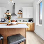Holiday home The Trillium & The Iris - 2 Homes 6 Bedrooms *