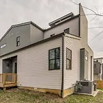 The Skyline Manor