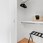 Holiday home The Traveller New Redesign With Peloton & Sauna!